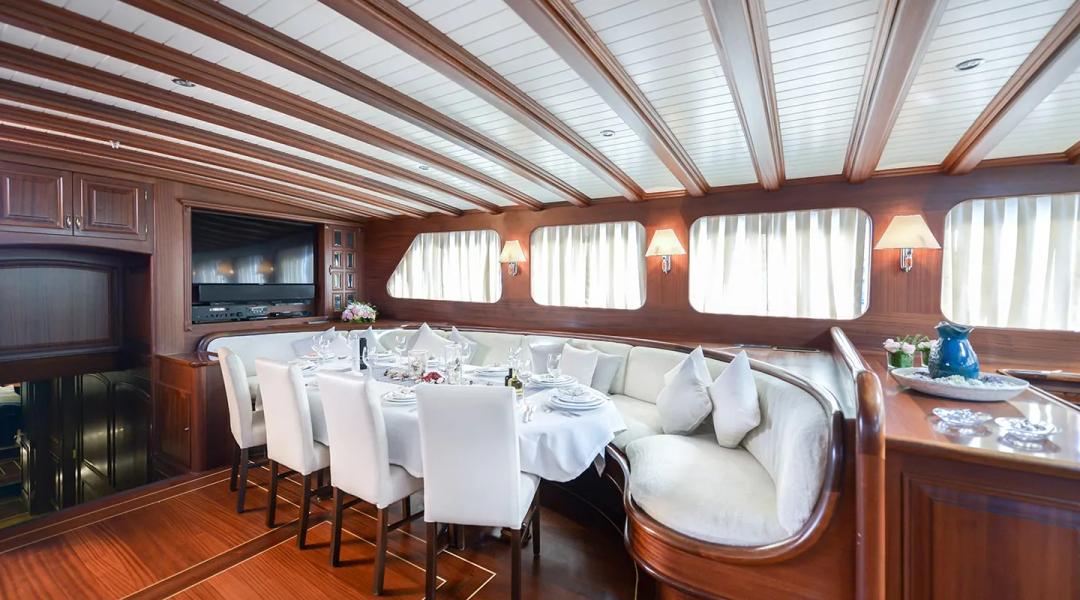 Fully Equipped Saloon