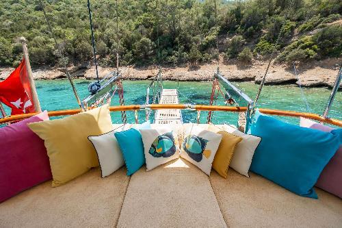 Crew Excellence Aboard